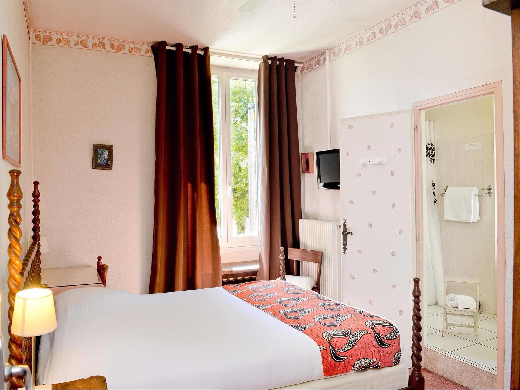 Logis Hostellerie Du Neez Gan 외부 사진