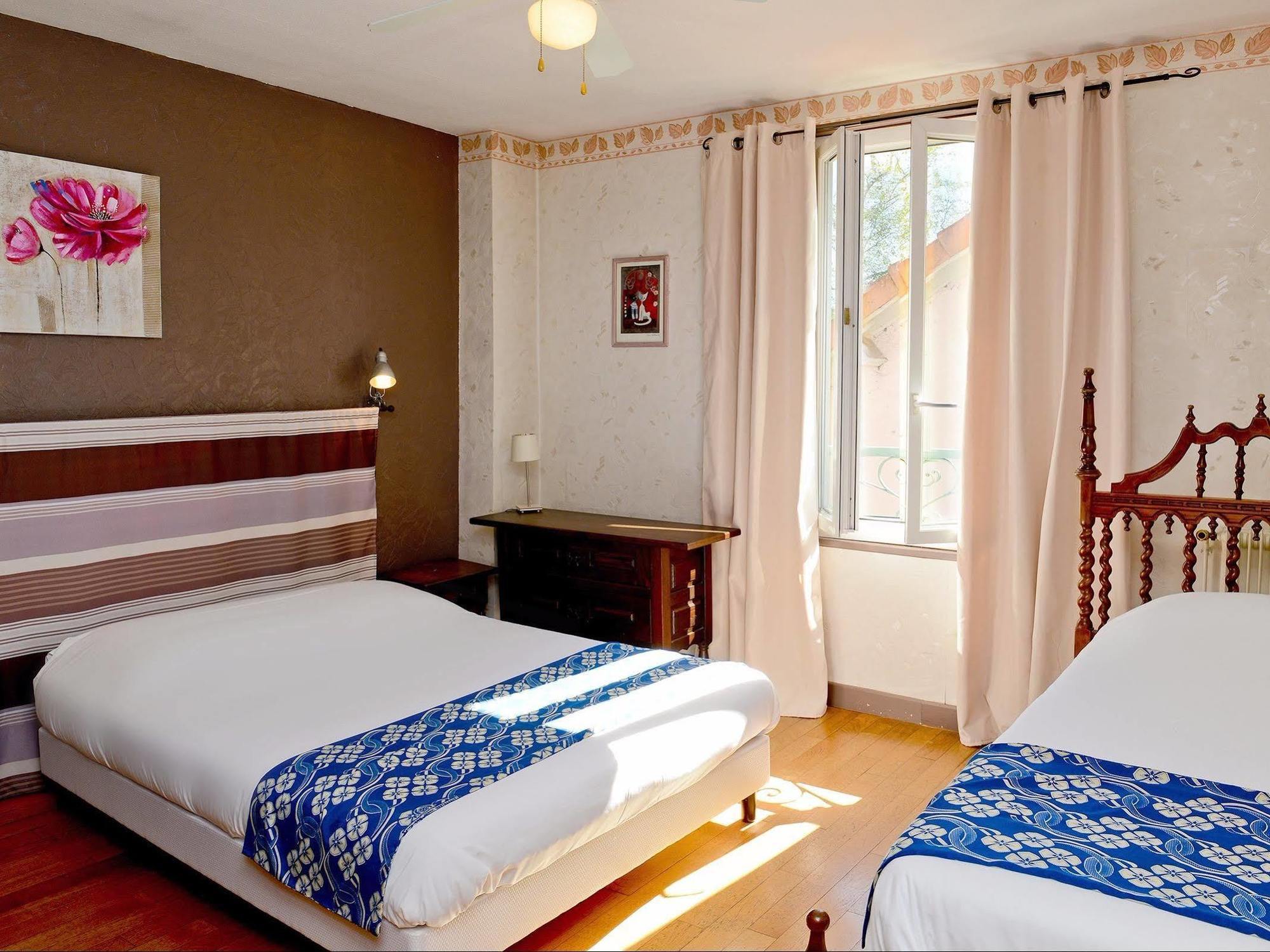 Logis Hostellerie Du Neez Gan 외부 사진